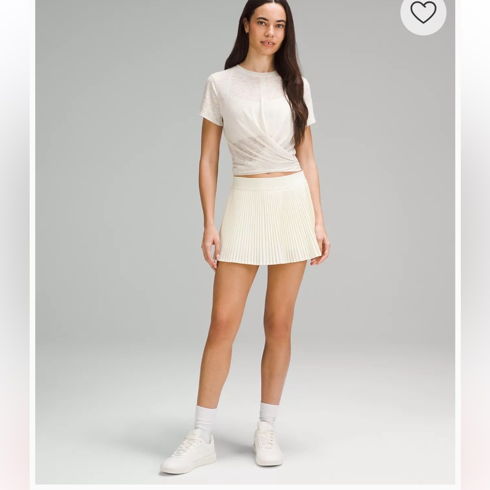 Tie-Waist Breathable Short-Sleeve Shirt